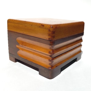 Gueissaz Music Box - Etsy