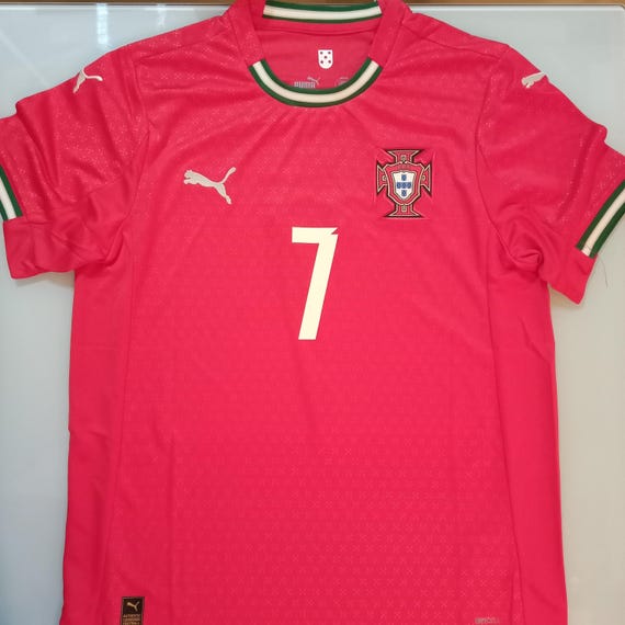 Cristiano Ronaldo CR7 Signed Portugal 2025 Jersey With COA - Etsy
