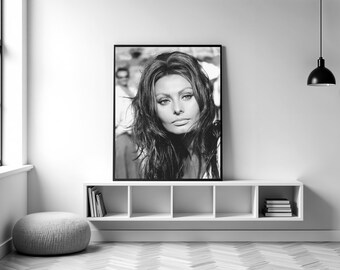 Sophia Loren Black and White Print, Vintage Italian Fashion (Digital Download)