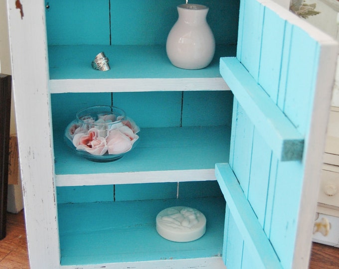 Free Shipping Antique Bathroom Redone and Upcycled Etsy