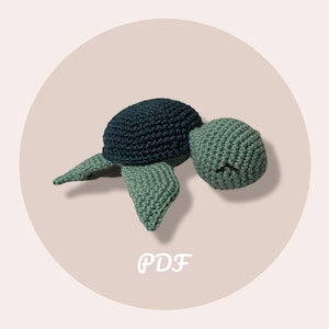 Crochet Turtle Rattle Pattern/ Amigurumi PDF / Baby Toy Crochet Pattern / Yarn / For baby / Green little turtle