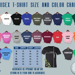 Puede incluir: Un gr&aacute;fico de tallas y colores de camisetas unisex muestra varios colores de camisetas, como arena, blanco, negro y azul real. El gr&aacute;fico incluye una gu&iacute;a de tallas con medidas en cm para ancho, pecho y largo.