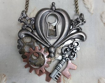 Steampunk key and keyhole necklace