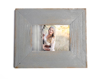 16x20" Rustic Barnwood Picture Frame. Rustic Wall Decor. Rustic Wedding Decor. Rustic Decor. Picture Frames. Distressed Picture Frames