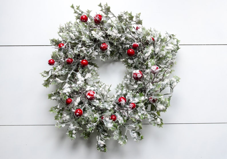 Holiday Wreath, Christmas Wreath, Holiday Decor, Holiday Accent Piece, Farmhouse Home Decor, Farmhouse Wreath, Christmas Decorations, Wreath image 3