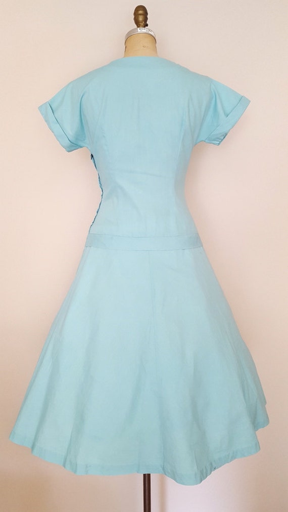 Vintage 1950s Dress / Aqua Blue Cotton Dress / Ru… - image 2