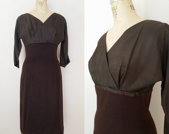 1960s vestido marrón // vestido toddy caliente // Vintage 60s vestido de agitación // medio