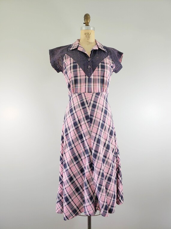 Vintage 1940s Dress / 40s Cotton Day Dress / Pink… - image 9