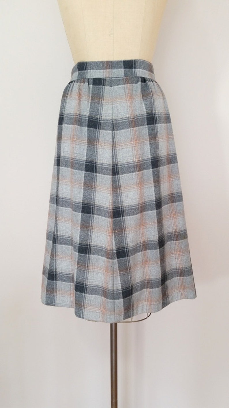 1960s Grey Plaid Wool Skirt // Vintage 60s A-Line Skirt // Small Medium image 3