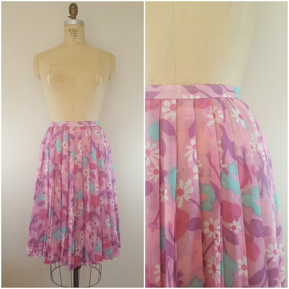 Vintage 1960s Skirt / Pink Floral Pleated Skirt /… - image 1