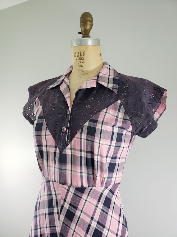 Vintage 1940s Dress / 40s Cotton Day Dress / Pink… - image 5
