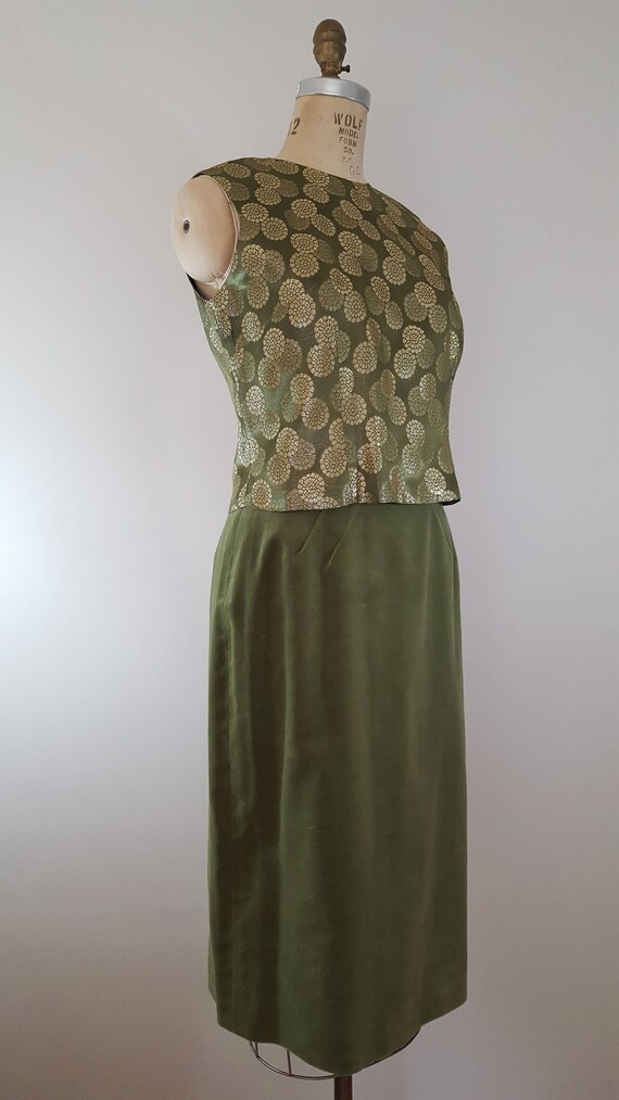 Vintage 1960s Skirt and Blouse Set / Olive Velvet… - image 6
