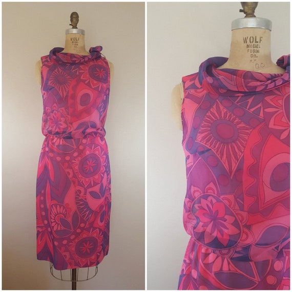 Vintage 1960s Dress / Fuchsia Psychedelic Print /… - image 1