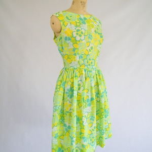 Vintage 1950s Dress / Garden Party Dress / Green, Yellow, White Floral ...