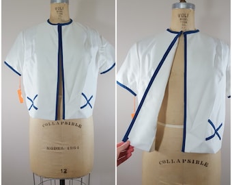 Vintage 1960s mod Jacket / NWT / White and Navy Blazer / Medium