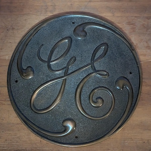 50's ヴィンテージ サイン GENERAL ELECTRIC マグネット2個 Antique 1920's General Electric Iconic Meatball GE Script Logo