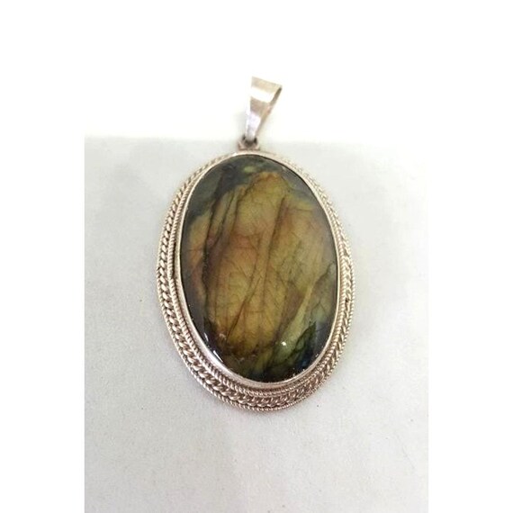 Oval Labradorite Sterling Silver Pendant, Bezel Set
