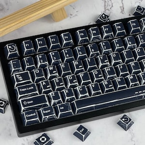 Zestaw nakładek klawiszy w kolorze czarnym z motywem graffiti, zestaw czarnych nakładek klawiszy do gier na klawiaturę mechaniczną, materiał PBT, 136 klawiszy, zestaw nakładek klawiszy w kolorze czarnym z motywem kreskówkowym