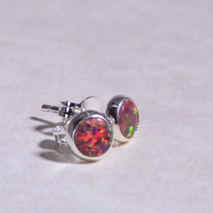 Fire Opal Studs Earrings 5,7 mm Tiny earrings Opal jewelry