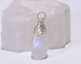 Natural Moonstone Briolette Pendant, Wire Wrapped Moonstone  Gemstone wire wrapped teardrop