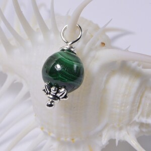 Malachite   Beads 8 mm Wire Wrapped Head Pin Silver wire