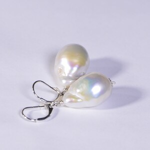 White Baroque Pearl Earrings Pearl Earrings Bridal Pearl Earrings Wedding Jewelry Birthstone Jewelry Pearl Earrings
