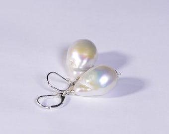 White Baroque Pearl Earrings Pearl Earrings Bridal Pearl Earrings Wedding Jewelry Birthstone Jewelry Pearl Earrings