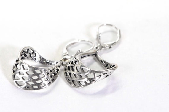 Solitary Sterling silver basket Dangle Earrings - image 3