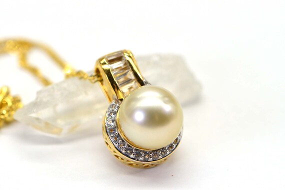 South Sea Golden Cultured Pearl Halo Diamond Verm… - image 5