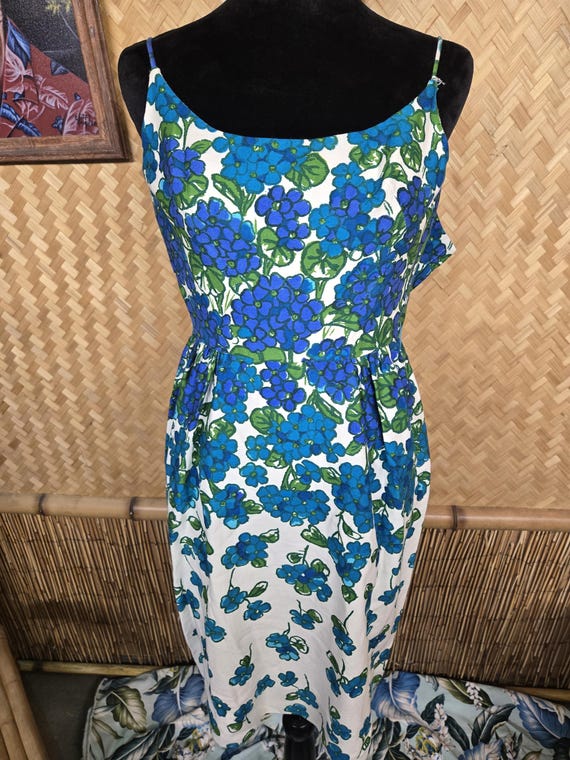 Vintage 1950's Arkay Floral Print Hawaiian Aloha Dress w1021