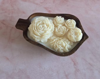 Floral Soy Wax Candle in Wooden Bowl, Flower Lover Gift. Valentine's Day Gift