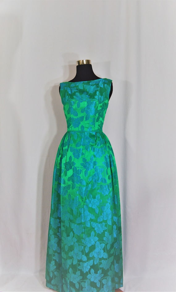Long Sixty Dress in Gradient Blue