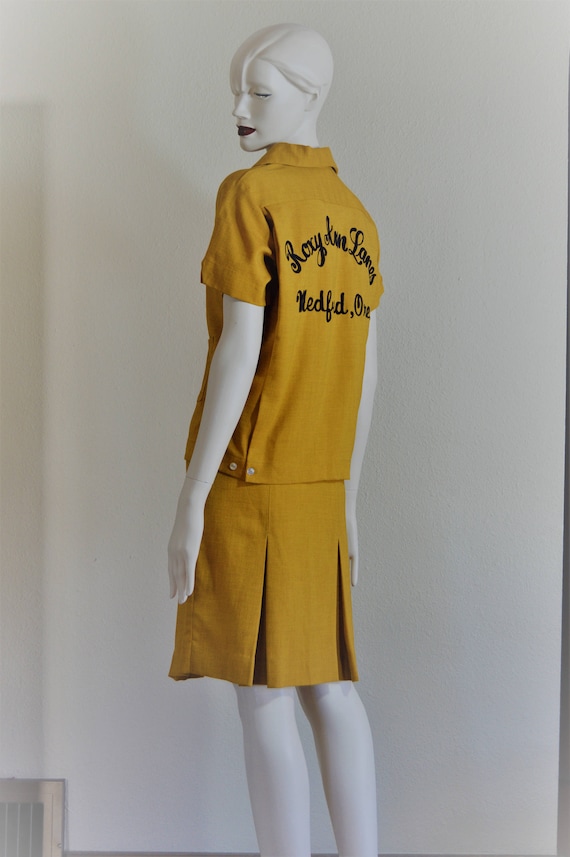 Ladies Vintage Bowling outfit