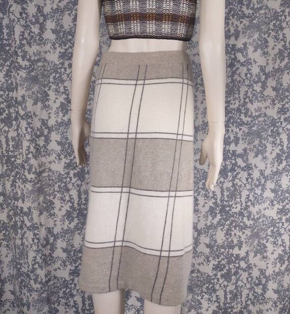 Knit Plaid Wool Skirt - image 4