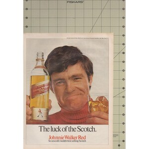 Johnnie Walker Red Label Scotch Whisky Vintage Alcohol Bar Decor Print Ad 1970 image 2