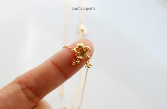 Cute Climbing Frog Charm Necklace, Amphibian, Dainty Gold, Rainforest, Unique Minimal Jewelry, Women's Pendant, Gift, Daughter, Bridesmaid