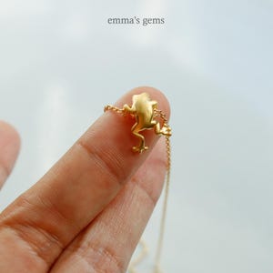Cute Climbing Frog Charm Necklace, Amphibian, Dainty Gold, Rainforest, Unique Minimal Jewelry, Women's Pendant, Gift, Daughter, Bridesmaid