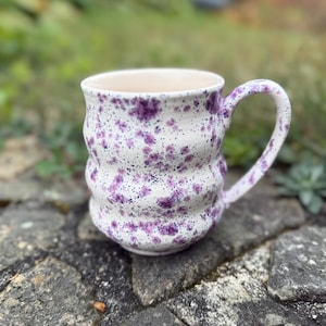 Frosted Berries  24 Ounce Jumbo Mug, Original Design, Gift,Large Mug, Stoneware, Ripple Mu