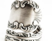 Wide Rococo Ring, Antique Sterling Silver Spoon Ring, Rococo Jewelry Whiting 1891 Louis XV, Silver Shell Ring, Adjustable Ring Size (5879)