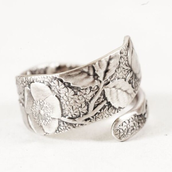 Petite Victorian Wild Rose Pattern Sterling Silver Spoon Ring by Towle, Handmade in Your Size (1879)