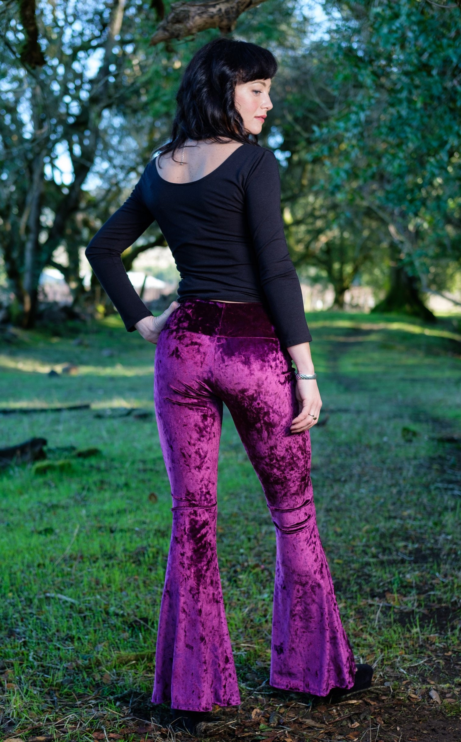 Women's Velvet Solid Color Velvet 70s Inspired Bell Bottom Women's Velvet Solid Color Velvet 70s Inspired Bell Bottom