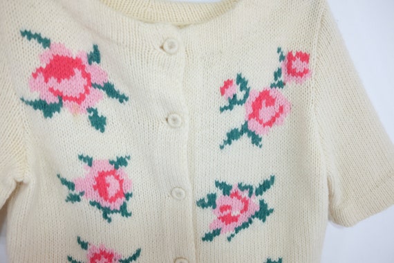 Vintage Light Pink Roses Hand Knit Sweater Vest 1… - image 3