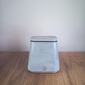 Concrete Cotton Jar with Lid, Bioplastic Inner Container, Minimal Bathroom Storage Box, Handmade Cotton Swab Holder, Modern Vanity Organizer