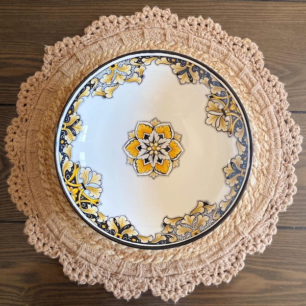Pascal G. G. Ravello Italy ceramic serving decorative bowl