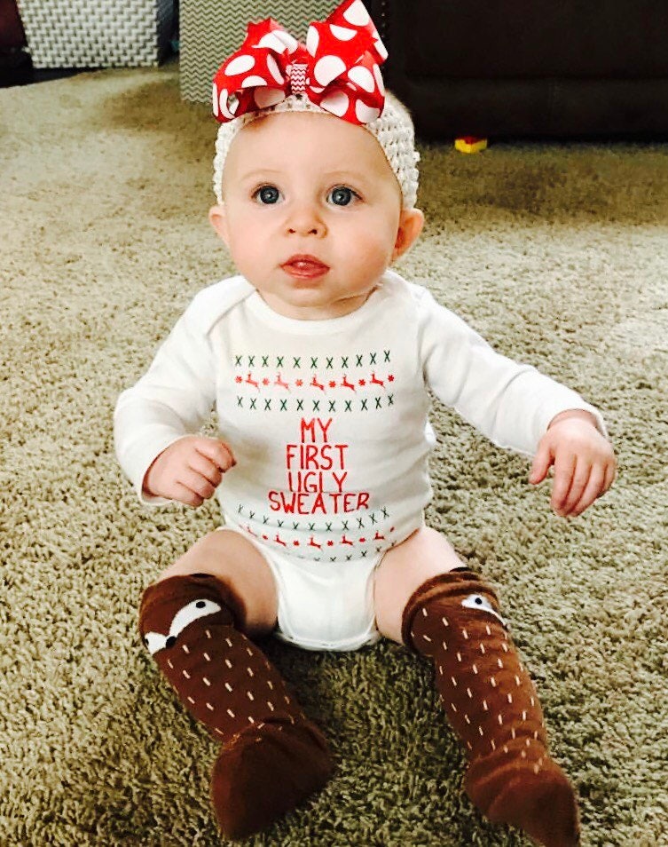 Christmas Ugly Sweater Co Body personalizado para bebé con nombre e inicial  para recién nacido de 6, 12, 18, 24 meses, Blanco