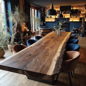 Timeless Walnut Dining Table – Custom Live Edge Table Handmade from Solid Wood for Elegant Homes & Creative Interiors