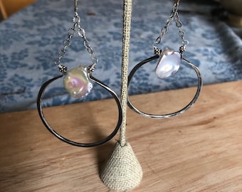 Keshi pearl drops with oxidized silver hoops