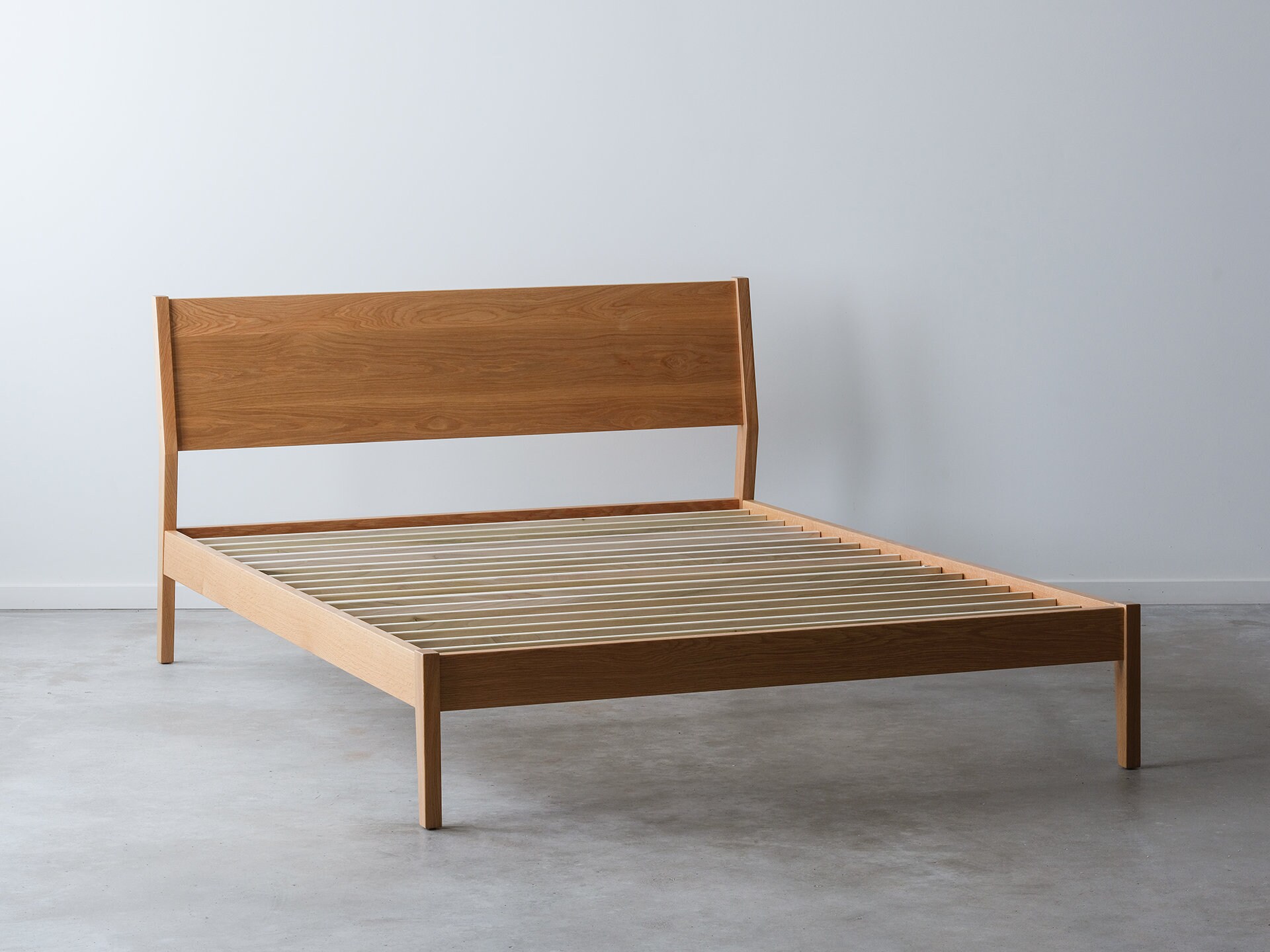 Fulton Bed Solid Wood Bed Frame With Slanted Headboard Etsy Canada