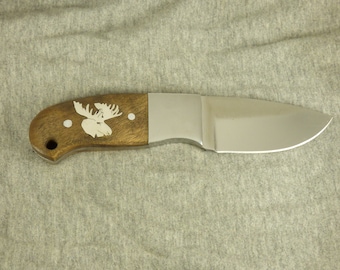 Elk Ridge hunting knife with hand cut sterling silver moose head inlay