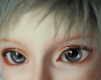 Grey Sparkle BJD Doll Eyes: Resin Dollfie Eyes (10-20mm)